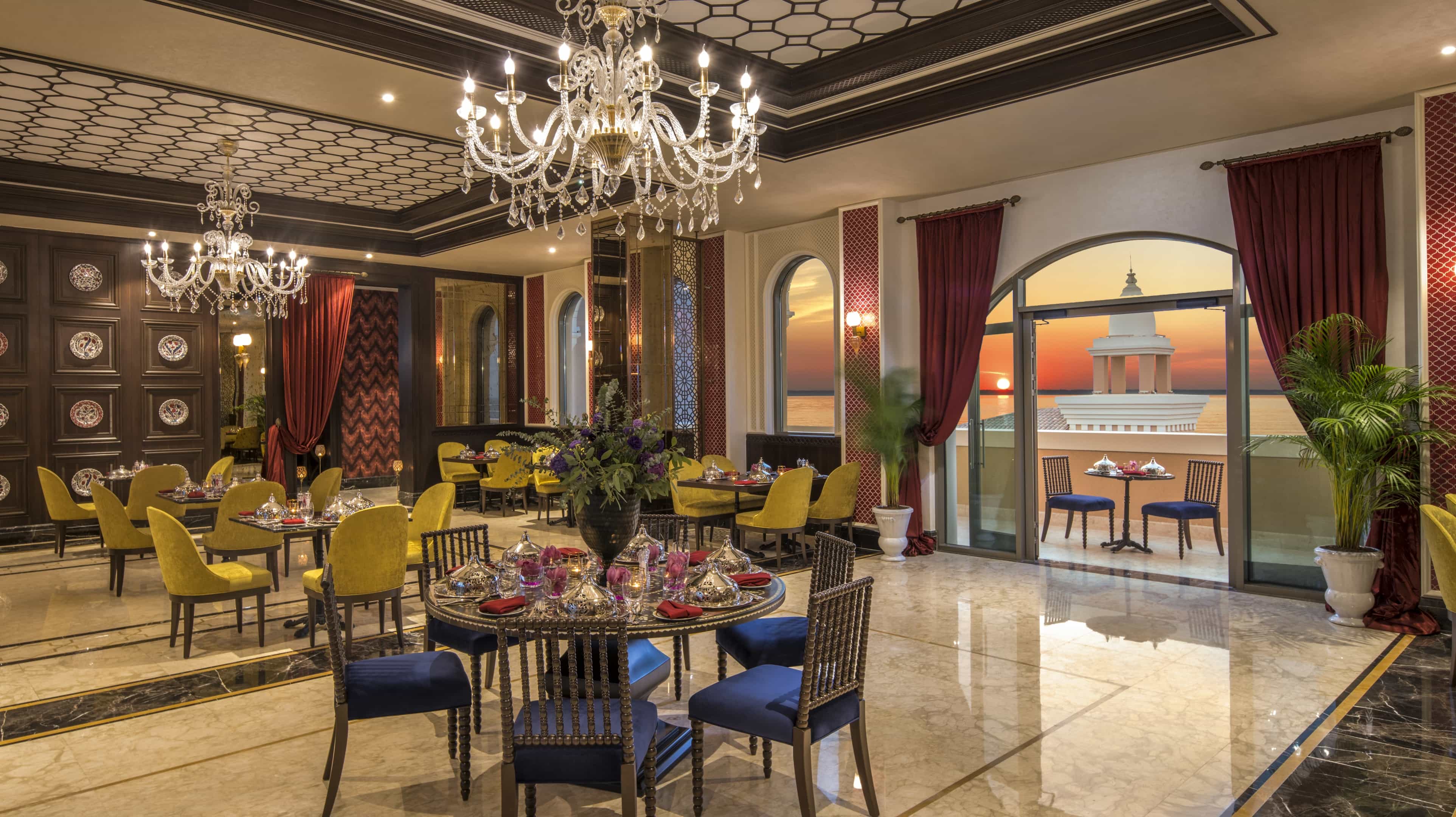 Orient Bar