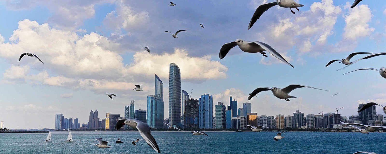 5. Abu Dhabi Corniche 