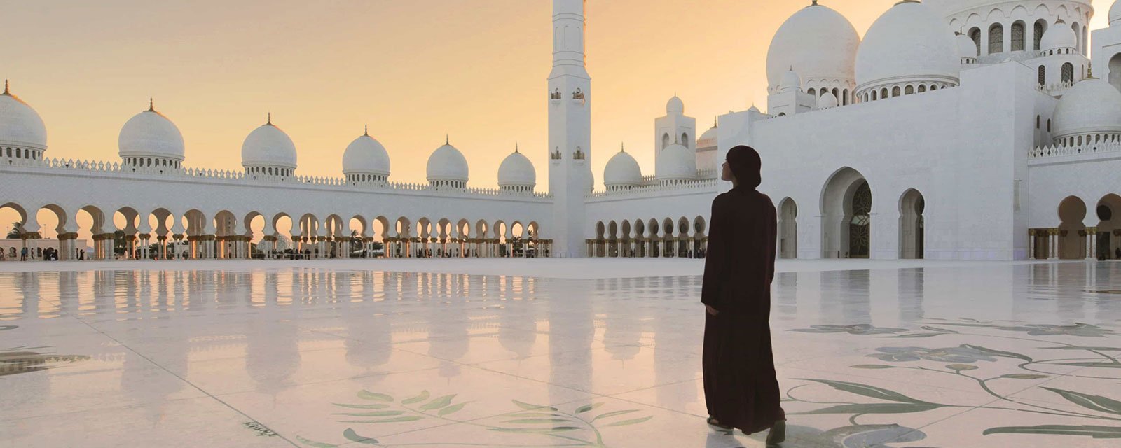 3. Sheikh Zayed Grand Mosque 