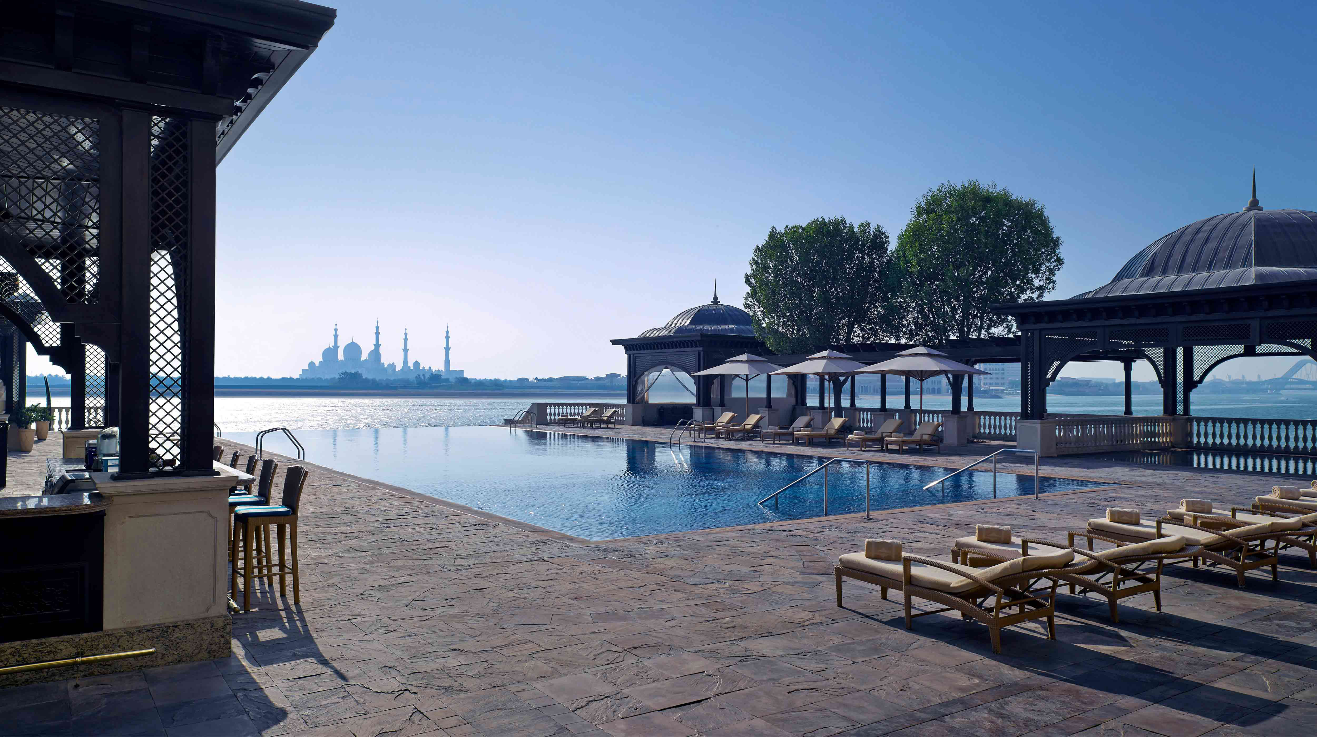 Отель Shangri-La Hotel, Qaryat Al Beri