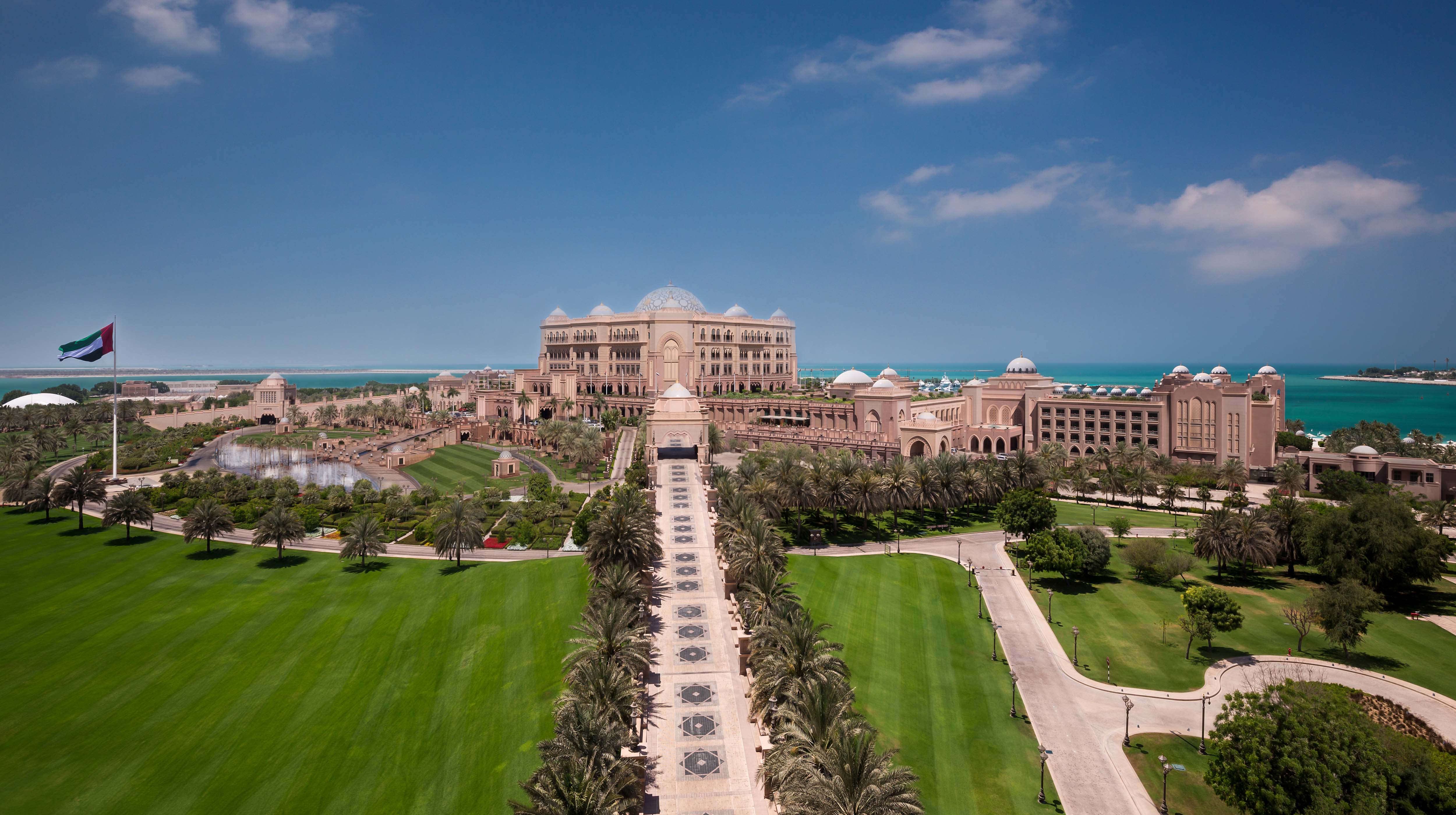 Отель Emirates Palace